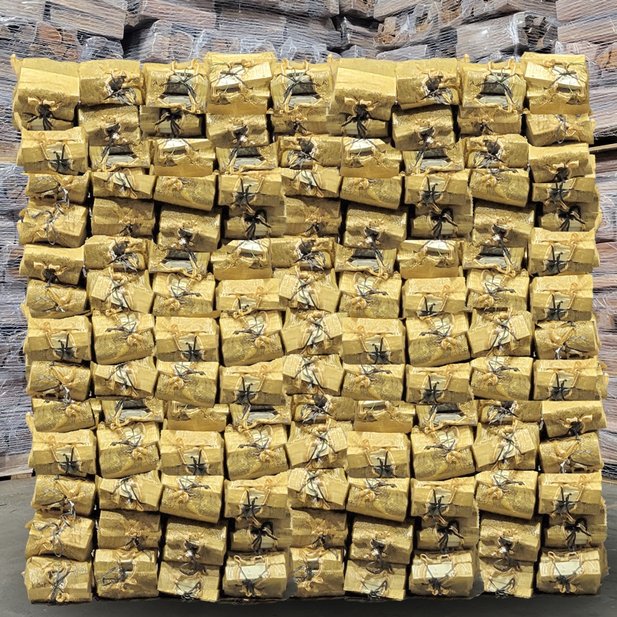 128-nets-ash-closeup