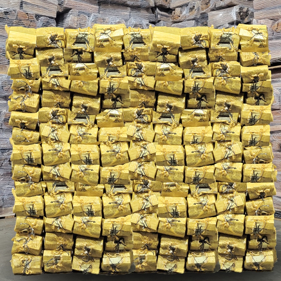 128-nets-oak-closeup